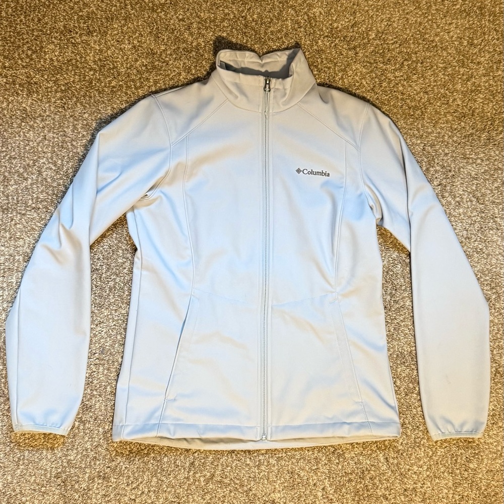 Columbia Women's Soft Blue Ski Jacket